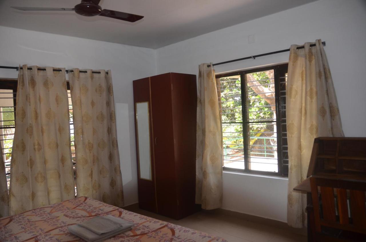 Arya Homestay Bougain Villa Gokarna  Dış mekan fotoğraf