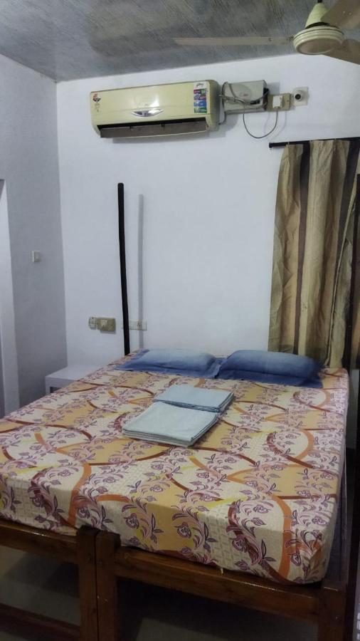 Arya Homestay Bougain Villa Gokarna  Dış mekan fotoğraf